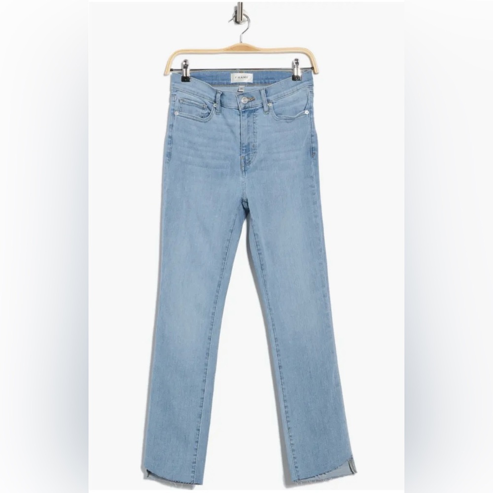 NWT Frame High Waist Step Hem Straight Leg Jeans in Wilson Cascade (Light Wash)
